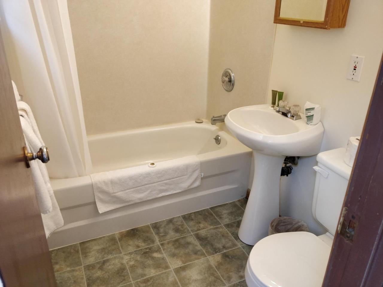 Telstar Motel Kakabeka Falls Экстерьер фото
